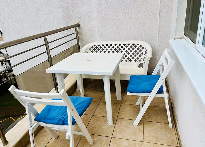 Apartment Tuthon Pomorie